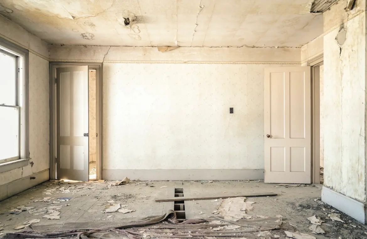 Waste disposal crew managing a cleanout project in Hoboken